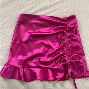 Pink/fuscia mini skirt